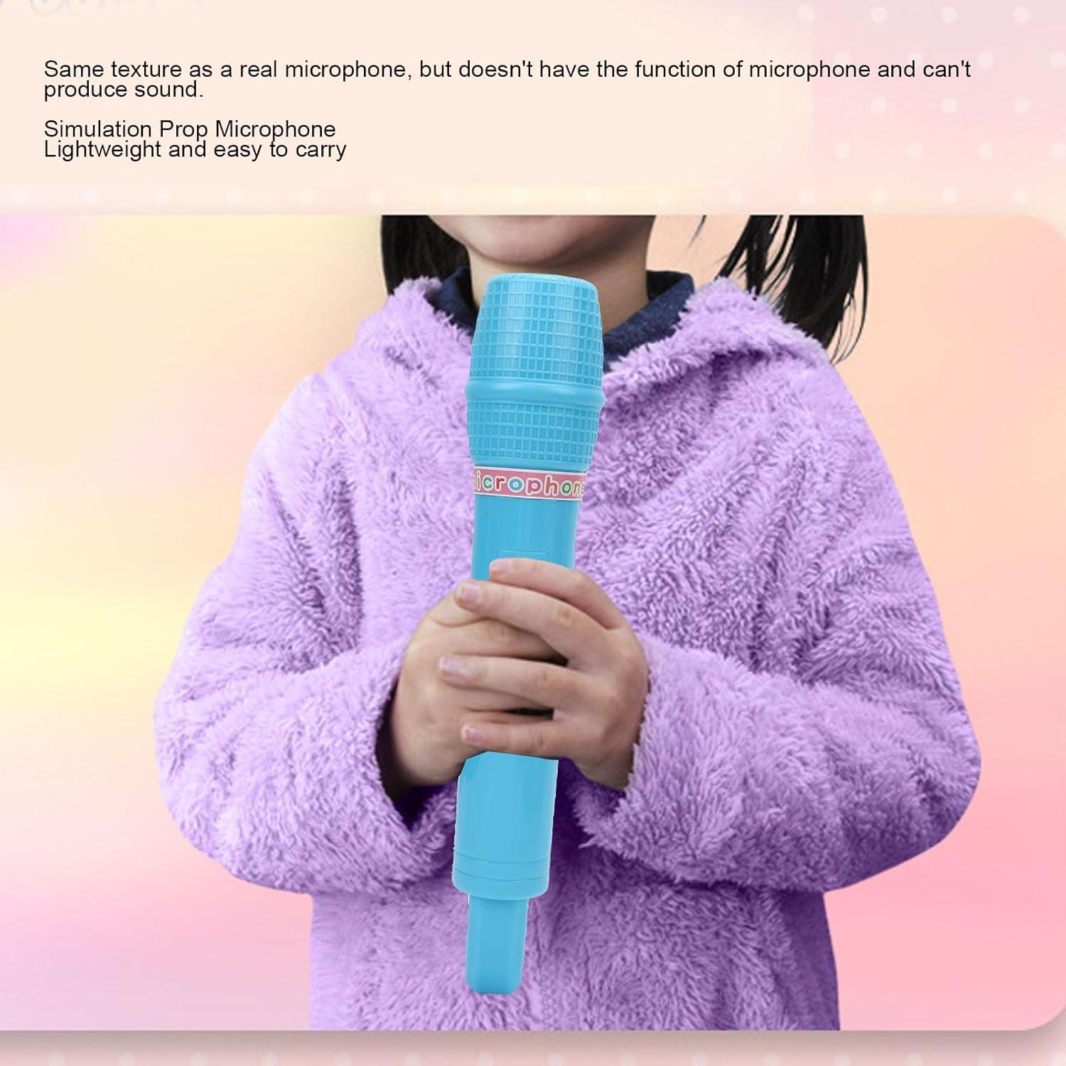 imageVBESTLIFE Jouet de Microphone Accessoire de Microphone en Plastique pour la Pratique de la Parole et du Chant avec Poigne Lisse pour Scne de Fte danniversaire Cosplay GreenBleu